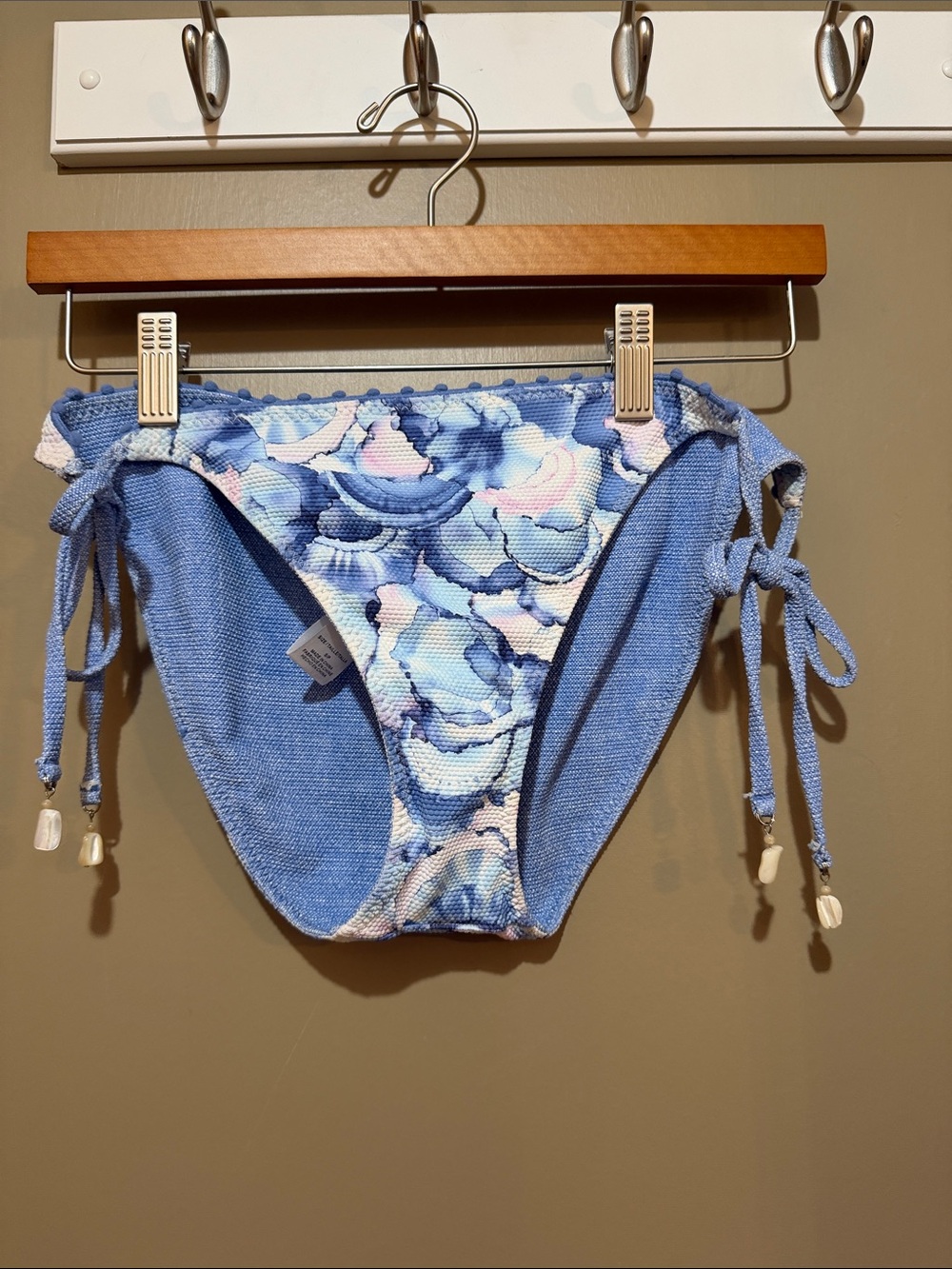 Tommy Bahama Blue Monday Reversible Bikini Bottom - SS200392